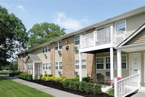 In our green, gated community, youll enjoy a country-club lifestyle without the country-club price tag, with extensive amenities and the warm, attentive service you expect from Heatherwood Communities. . Hillcrest village holbrook